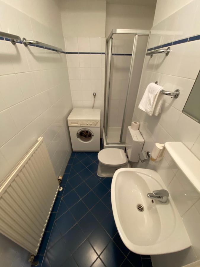 Appartement Pension 700M Zum Ring Wien Eksteriør bilde